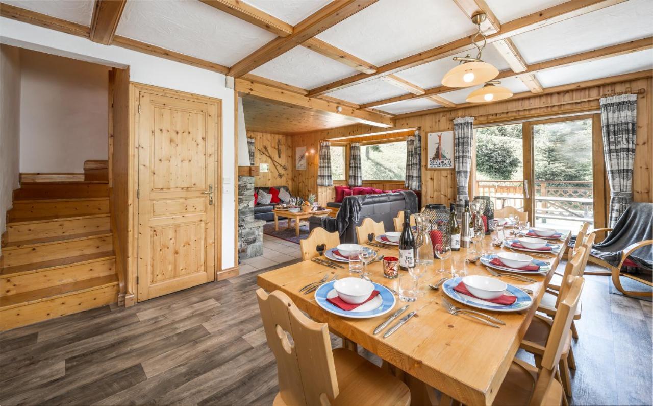 Chalet Himalaya , 10 Person Chalet With 5 Ensuite Bedrooms And Outdoor Jacuzzi In Meribel Centre Exterior foto